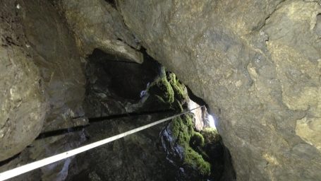 Blick nach oben von der zweiten Stufe